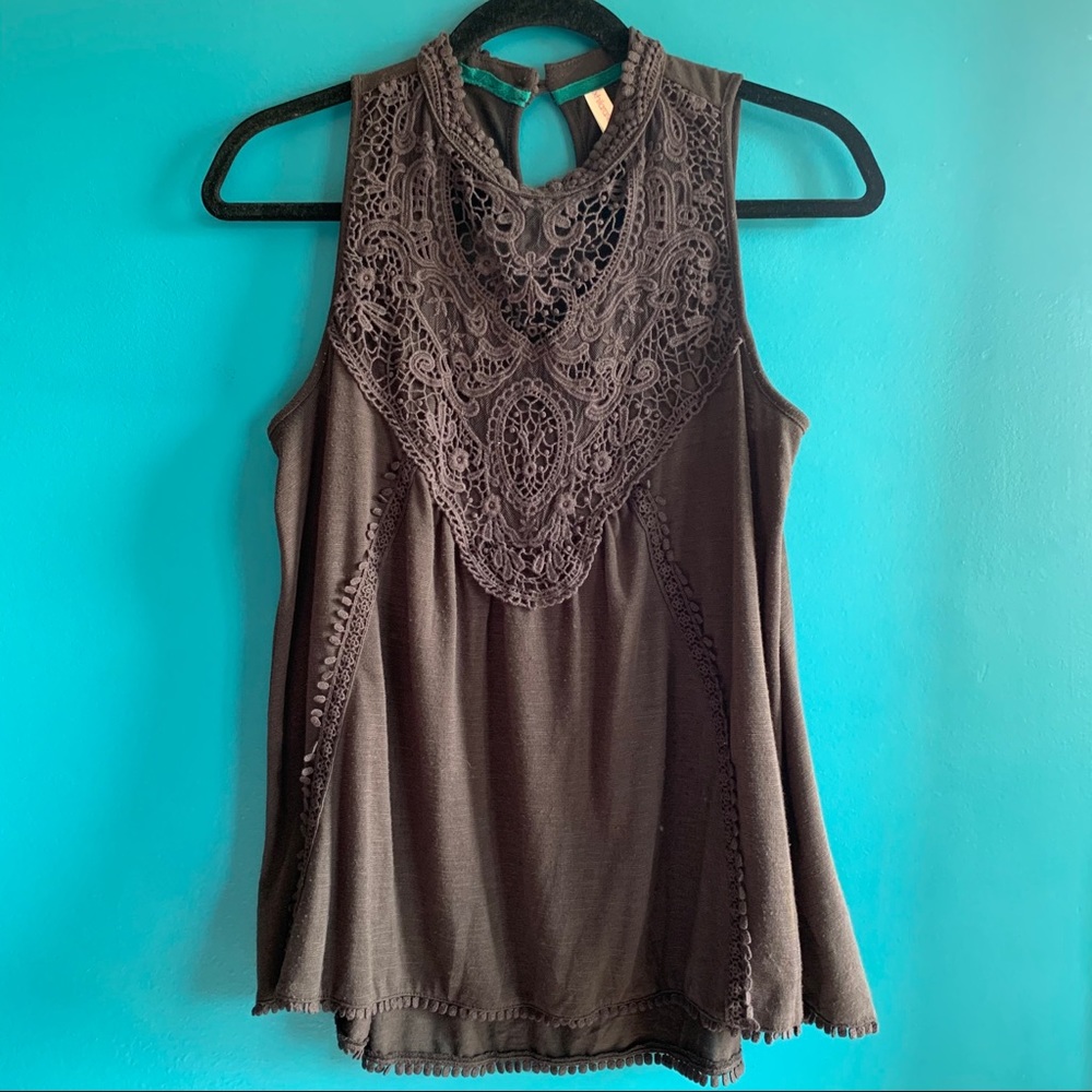 Beautiful knit flowing blouse
